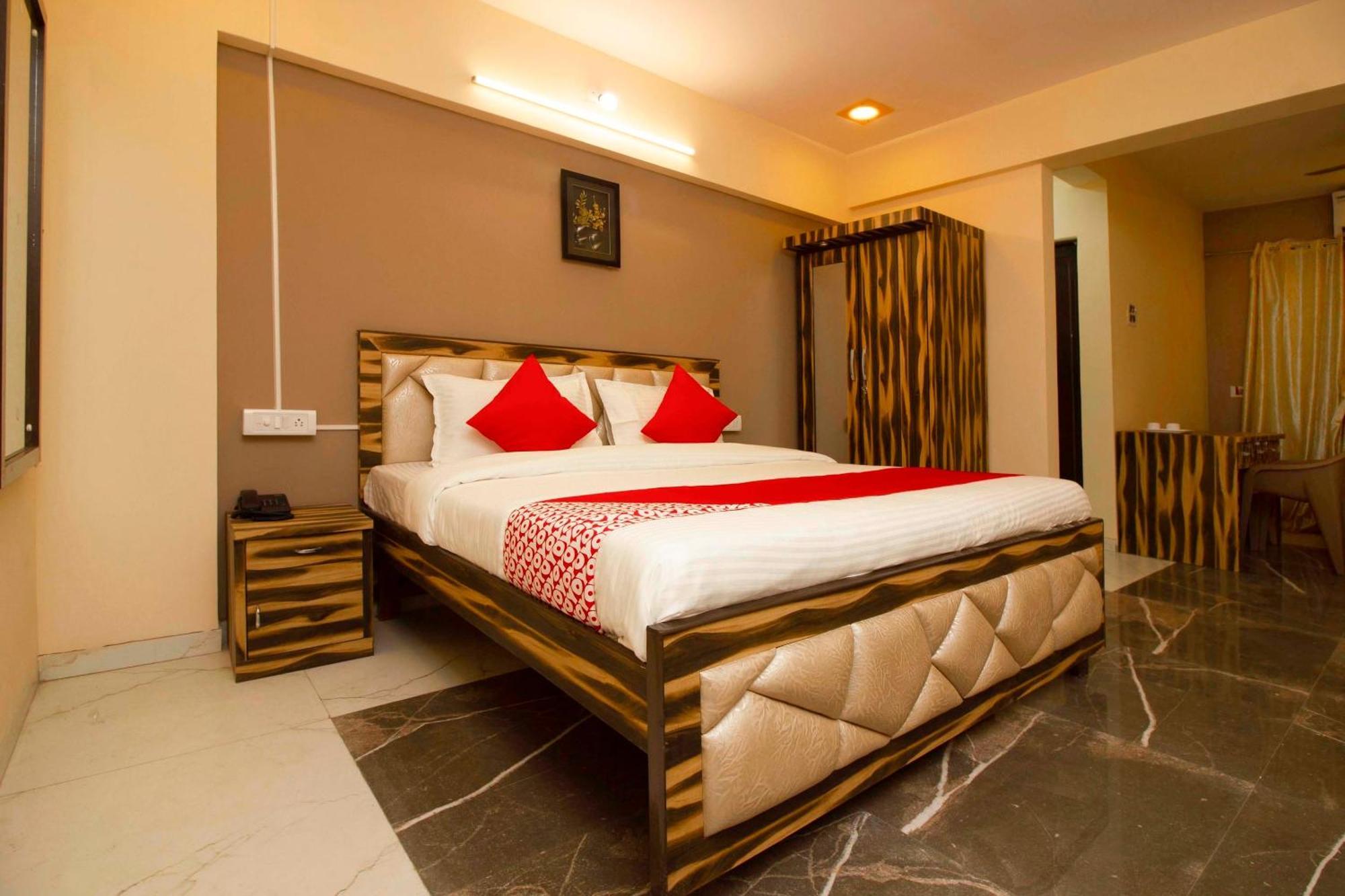 Hotel O The Star Hotel Panvel Ngoại thất bức ảnh